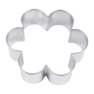 SCALLOPED BISCUIT CUTTER 2.5