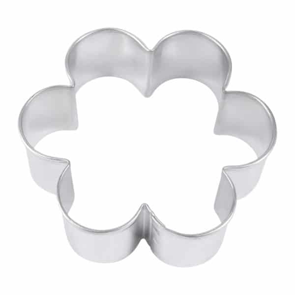 SCALLOPED BISCUIT CUTTER 2.5"