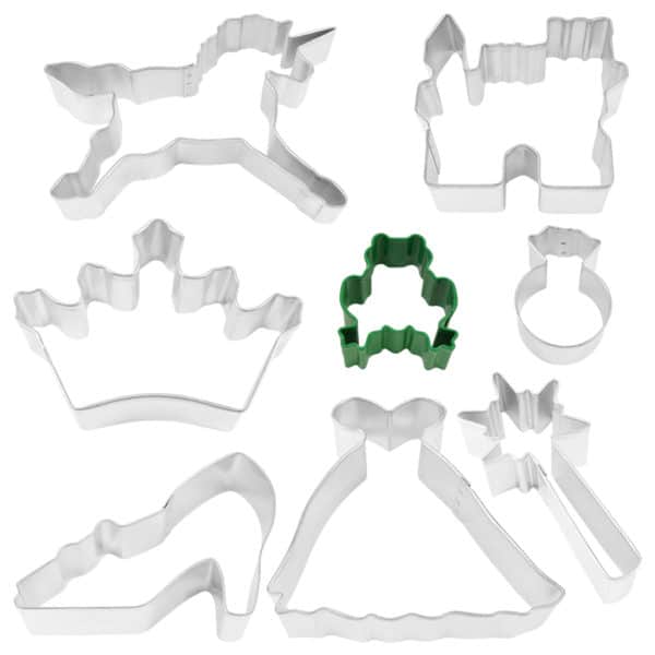 Princess cookie cutter set with 8 fantasy-themed shapes! Includes unicorn, frog, castle, crown, wand, shoe, gown and diamond ring.