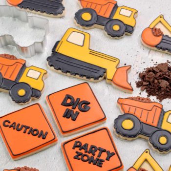 Orange with Brightly Colored R&M Cookie Cutter Baked-on Polyresin Finish Monogram P Durable Orange with Brightly Colored R&M Cookie Cutter Baked-on Polyresin Finish Monogram P Durable