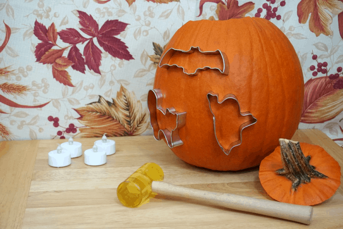 How to Carve a Pumpkin Using Cookie Cutters | R&M International
